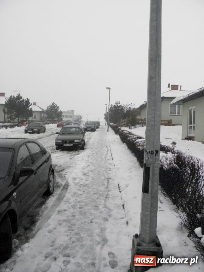 Zdjęcie w galerii na portalu naszraciborz.pl: Sprzątaczka o nas zapomina wiadomości z regionu