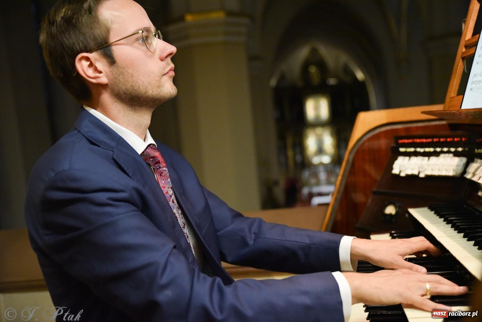 Zdjęcie w galerii na portalu naszraciborz.pl: Dr Martin Gregorius koncertował w kościele farnym wiadomości z regionu