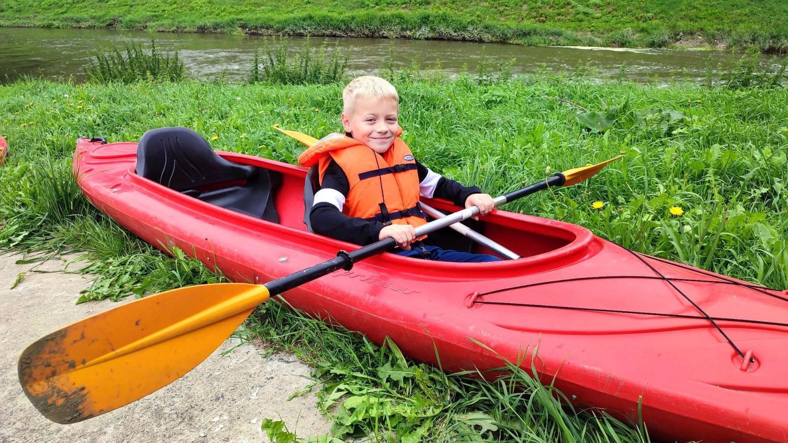 Zdjęcie w galerii na portalu naszraciborz.pl: Spływ do Sławikowa na finał Wakacji w powiecie [FOTO] wiadomości z regionu