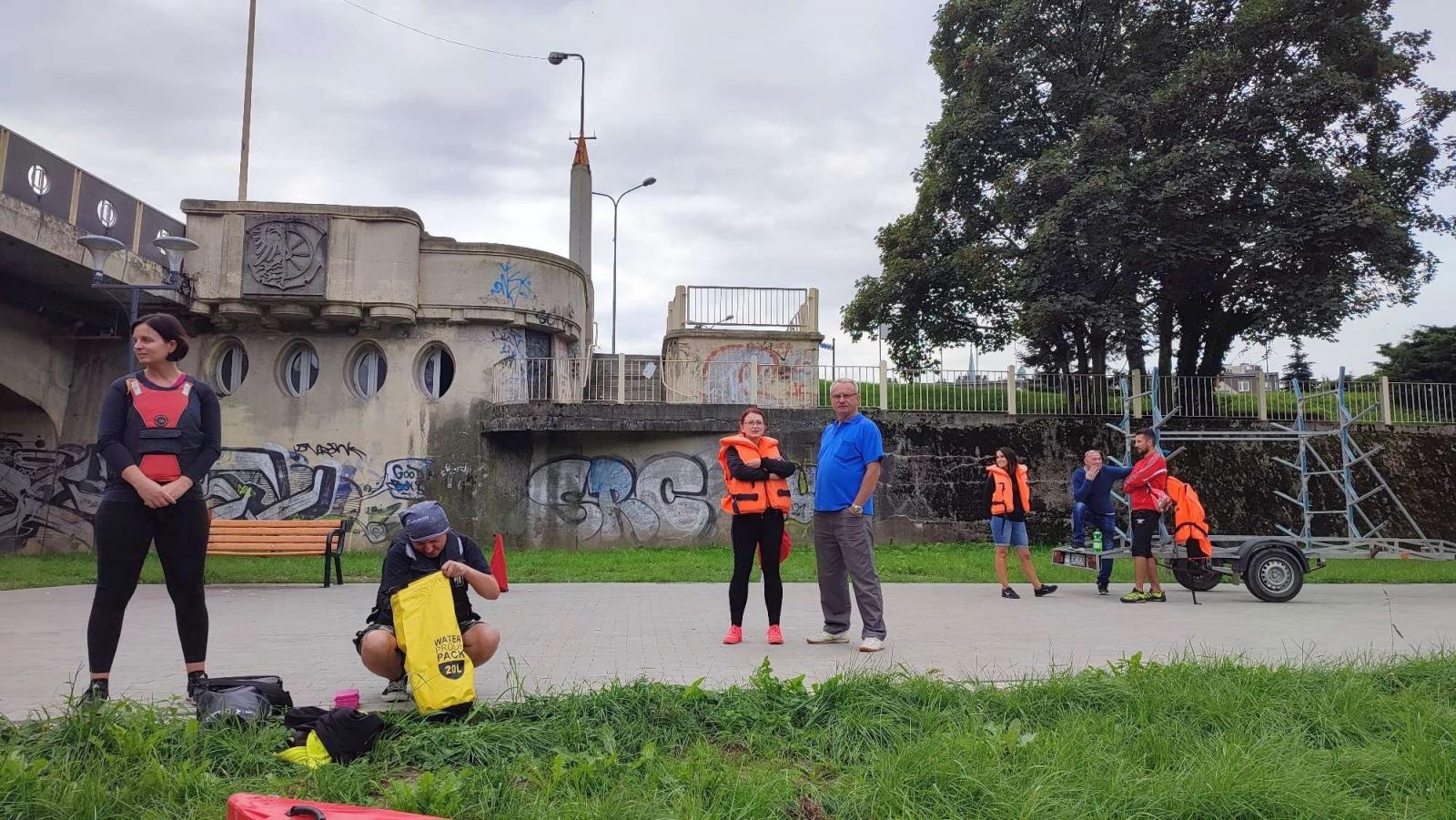 Zdjęcie w galerii na portalu naszraciborz.pl: Spływ do Sławikowa na finał Wakacji w powiecie [FOTO] wiadomości z regionu