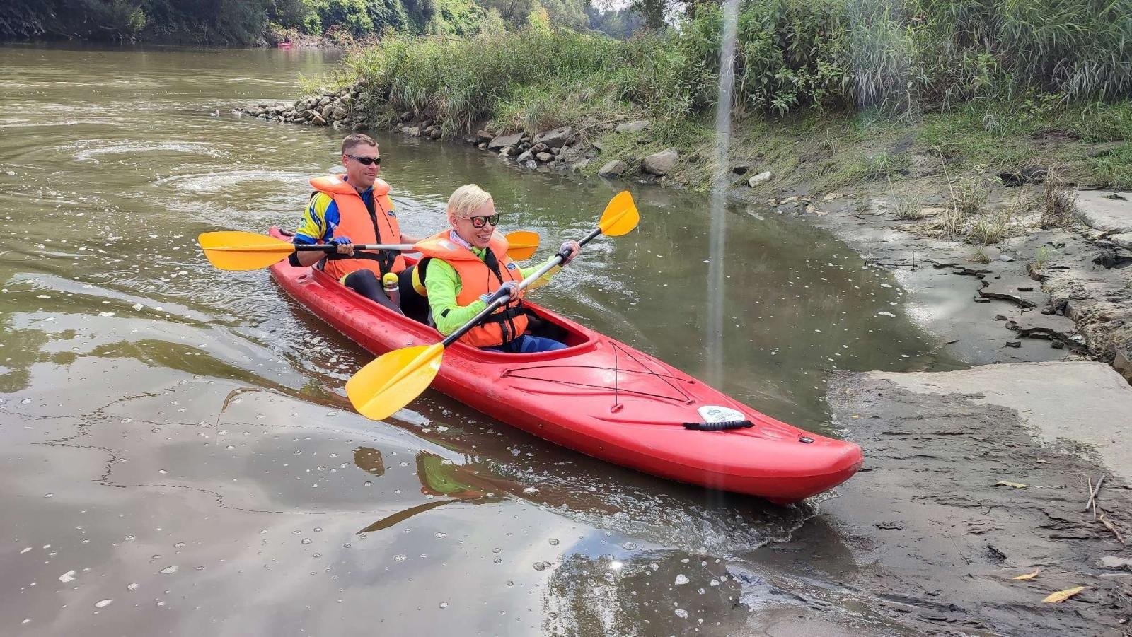 Zdjęcie w galerii na portalu naszraciborz.pl: Spływ do Sławikowa na finał Wakacji w powiecie [FOTO] wiadomości z regionu