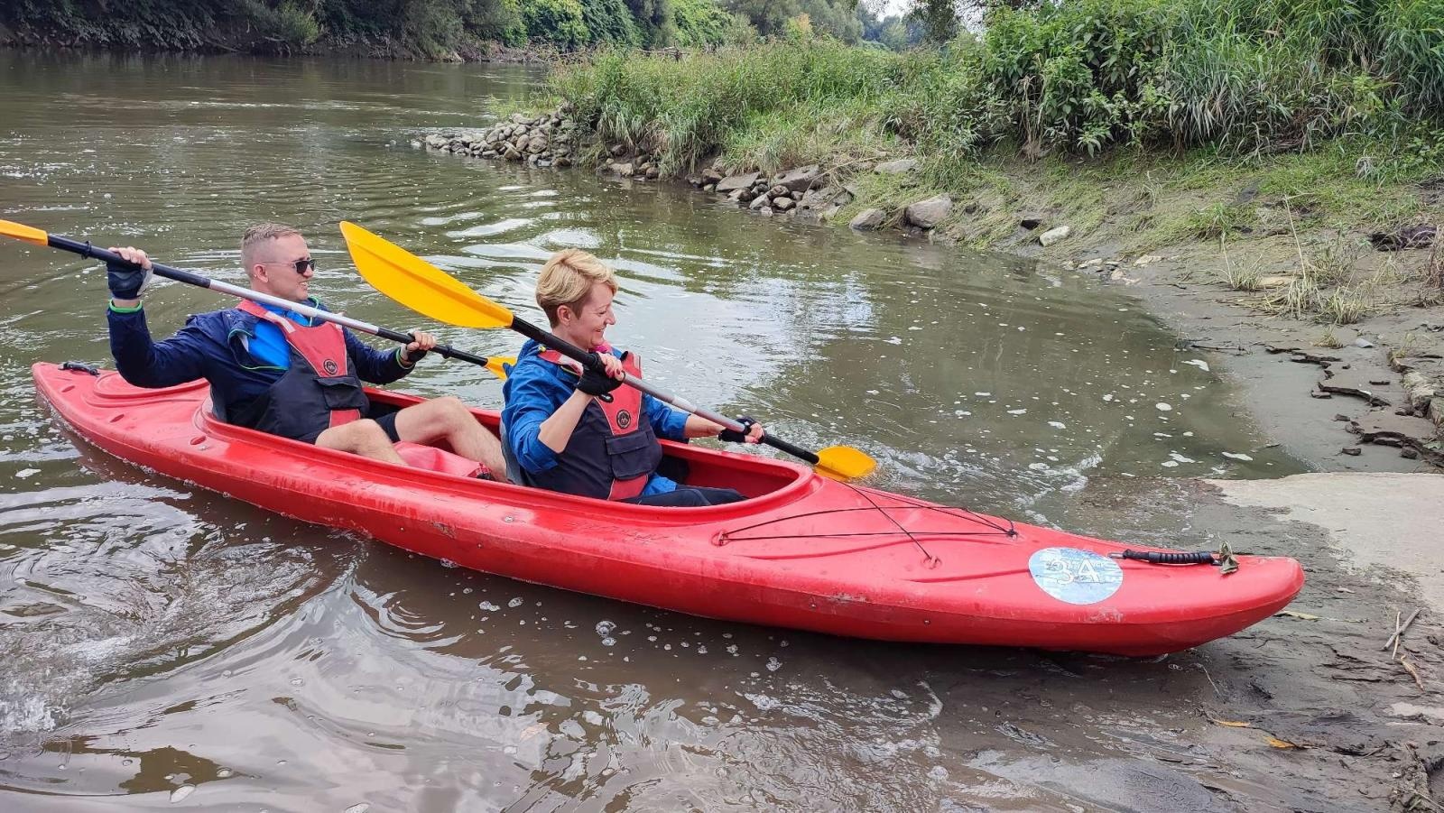 Zdjęcie w galerii na portalu naszraciborz.pl: Spływ do Sławikowa na finał Wakacji w powiecie [FOTO] wiadomości z regionu