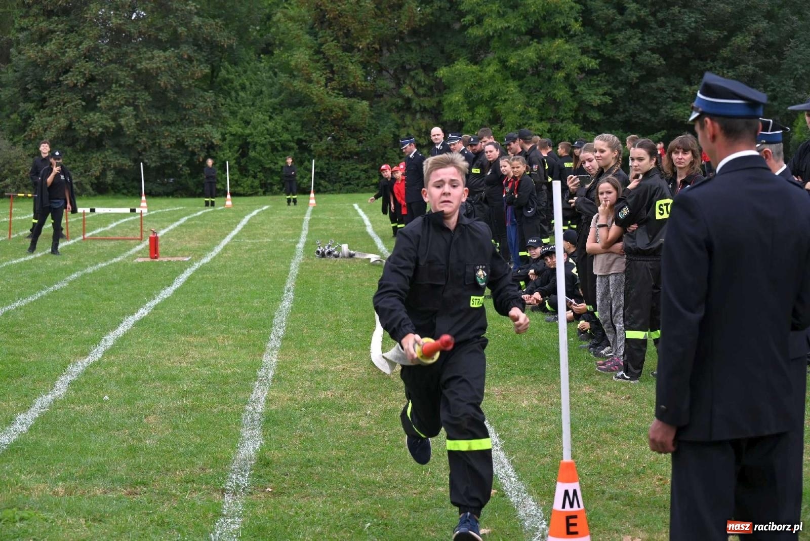 Zdjęcie w galerii na portalu naszraciborz.pl: Najmłodsi strażacy stanęli do rywalizacji w Krzyżanowicach wiadomości z regionu