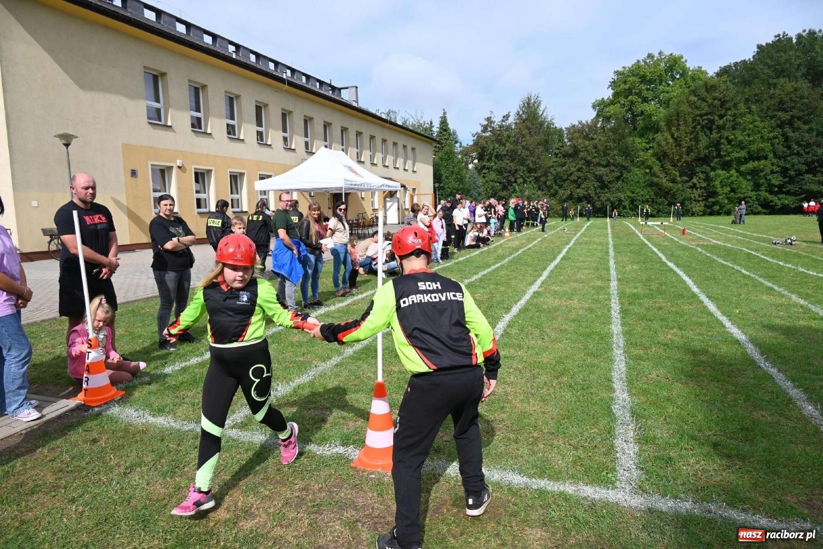 Zdjęcie w galerii na portalu naszraciborz.pl: Najmłodsi strażacy stanęli do rywalizacji w Krzyżanowicach wiadomości z regionu