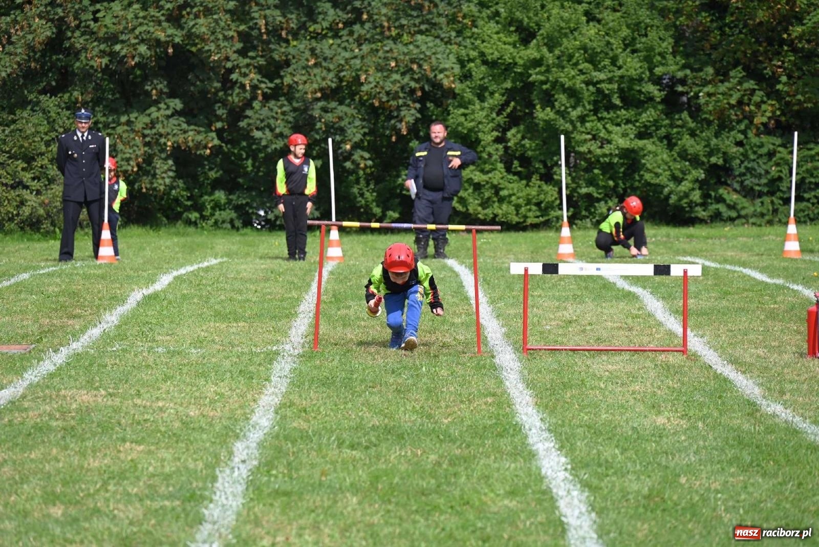 Zdjęcie w galerii na portalu naszraciborz.pl: Najmłodsi strażacy stanęli do rywalizacji w Krzyżanowicach wiadomości z regionu