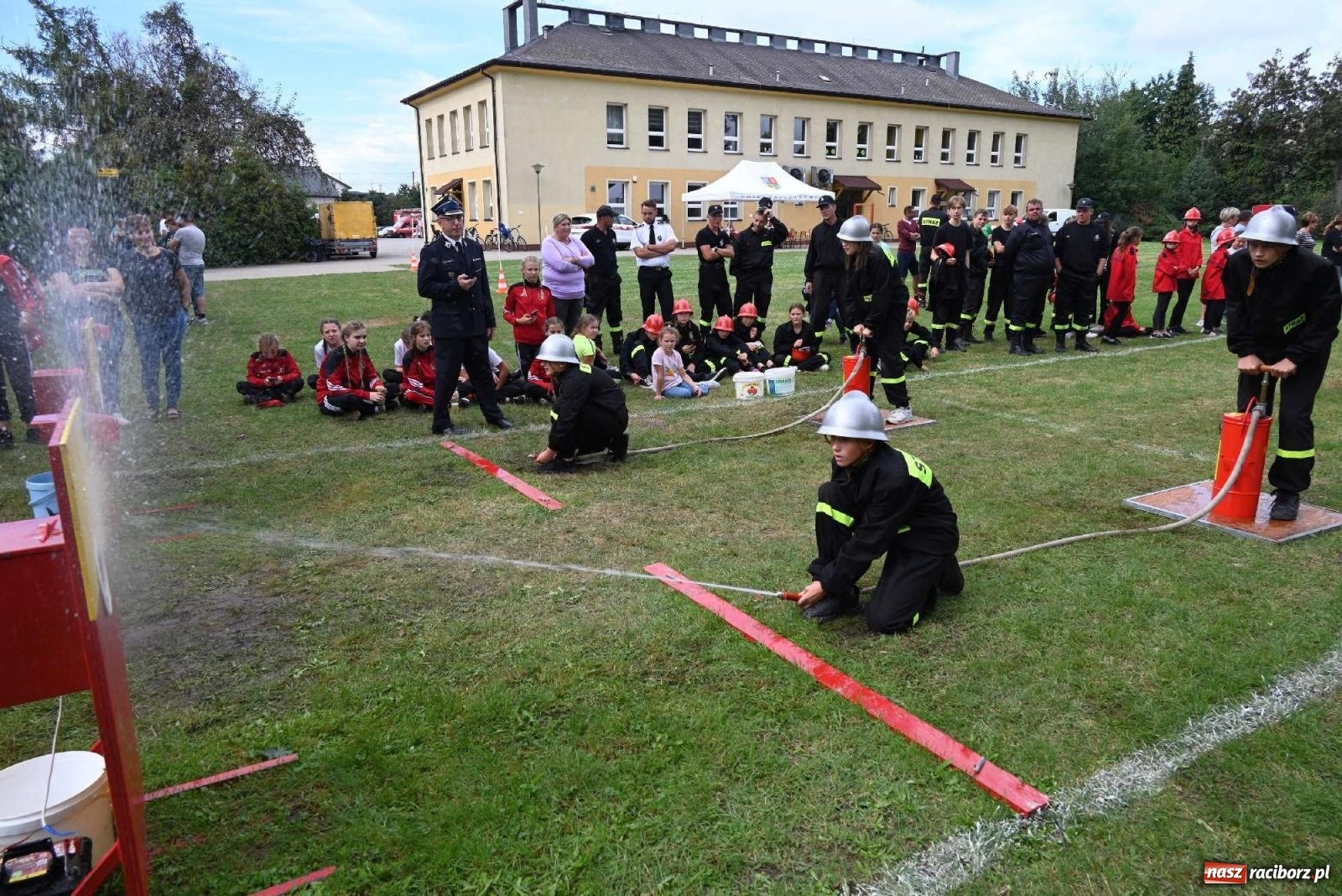 Zdjęcie w galerii na portalu naszraciborz.pl: Najmłodsi strażacy stanęli do rywalizacji w Krzyżanowicach wiadomości z regionu