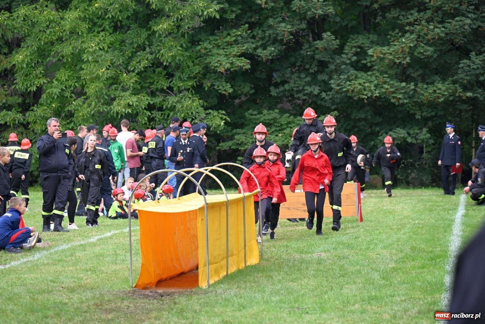 Zdjęcie w galerii na portalu naszraciborz.pl: Najmłodsi strażacy stanęli do rywalizacji w Krzyżanowicach wiadomości z regionu