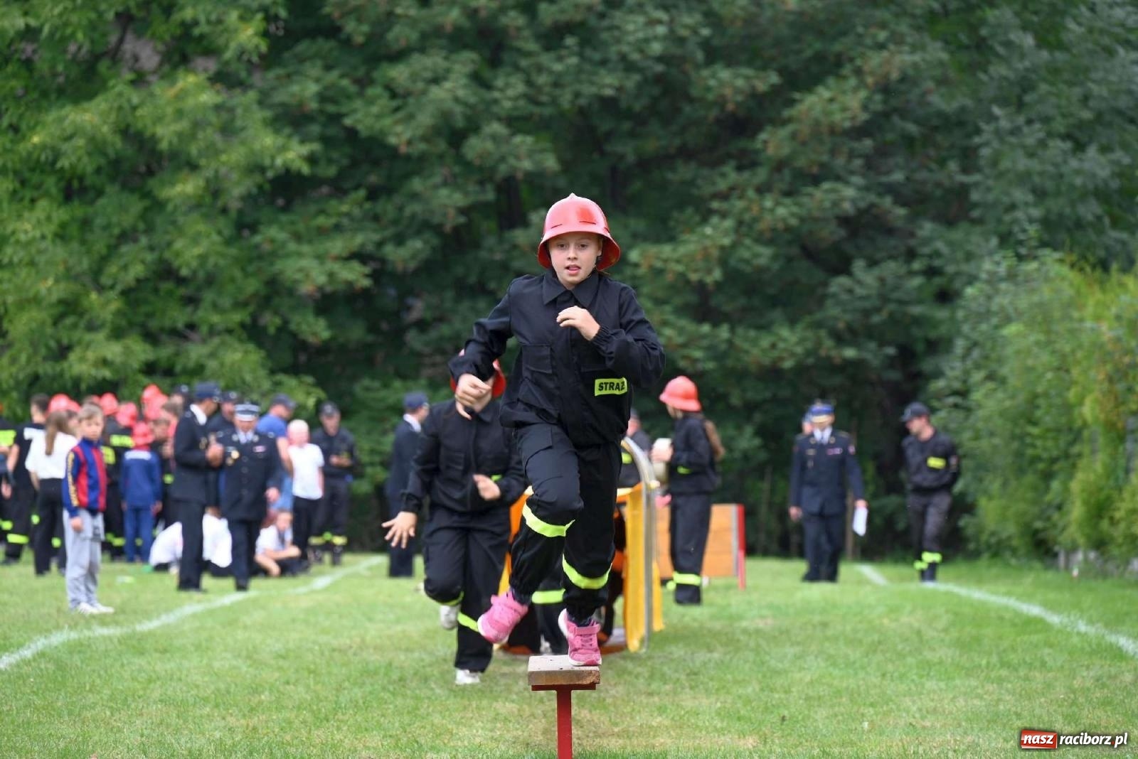 Zdjęcie w galerii na portalu naszraciborz.pl: Najmłodsi strażacy stanęli do rywalizacji w Krzyżanowicach wiadomości z regionu