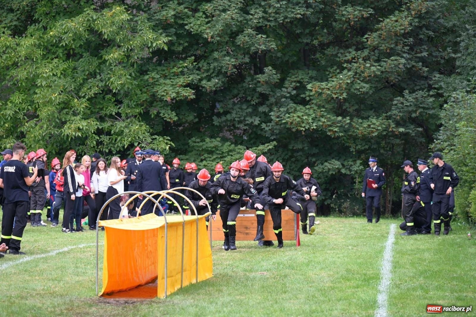 Zdjęcie w galerii na portalu naszraciborz.pl: Najmłodsi strażacy stanęli do rywalizacji w Krzyżanowicach wiadomości z regionu