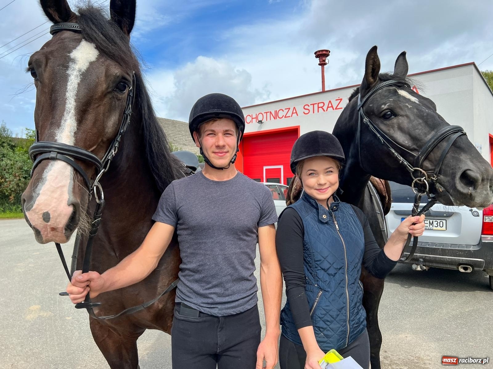 Zdjęcie w galerii na portalu naszraciborz.pl: II Rajtowanie szlakiem kurierów w Gamowie [FOTO i WIDEO] wiadomości z regionu