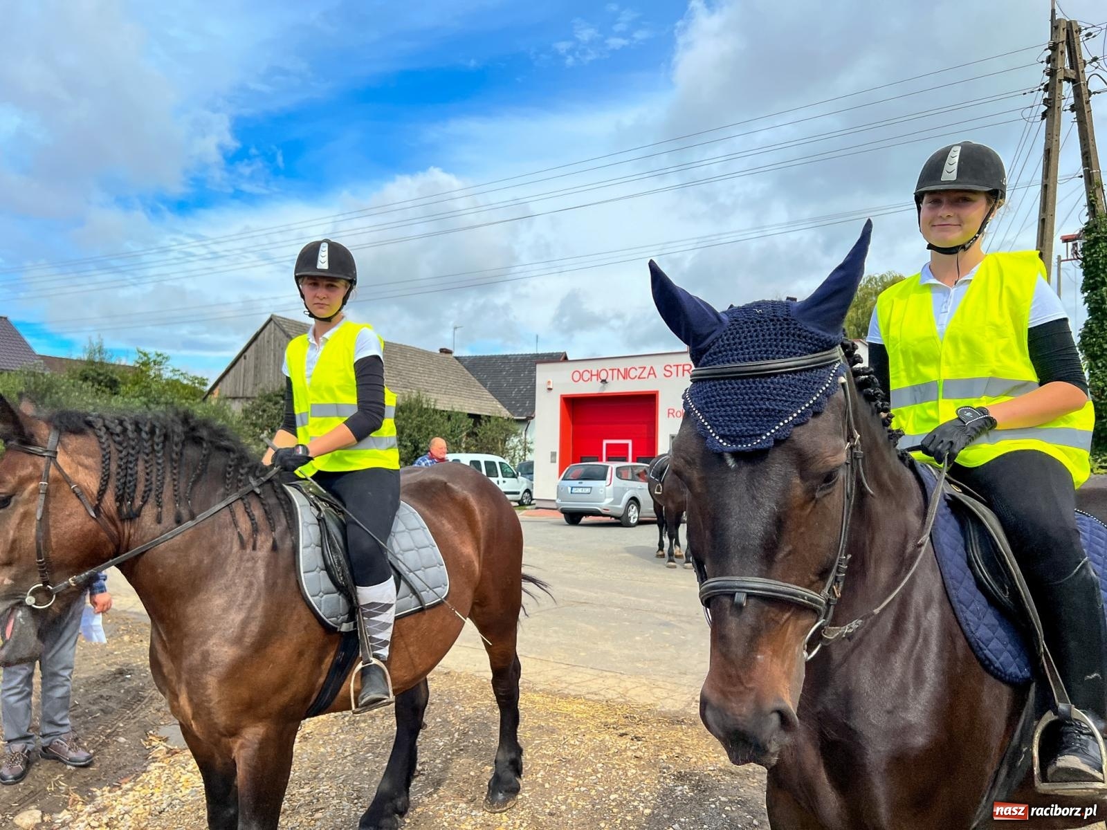 Zdjęcie w galerii na portalu naszraciborz.pl: II Rajtowanie szlakiem kurierów w Gamowie [FOTO i WIDEO] wiadomości z regionu