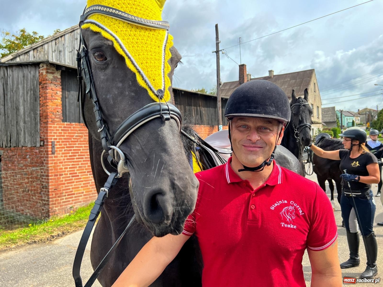 Zdjęcie w galerii na portalu naszraciborz.pl: II Rajtowanie szlakiem kurierów w Gamowie [FOTO i WIDEO] wiadomości z regionu