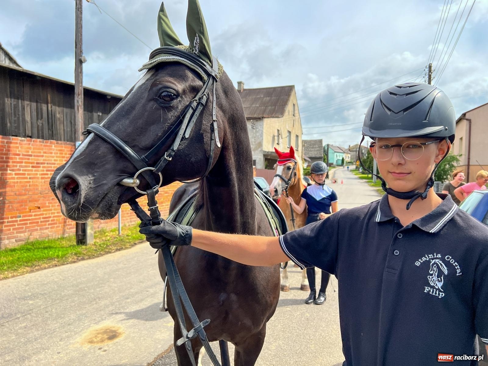 Zdjęcie w galerii na portalu naszraciborz.pl: II Rajtowanie szlakiem kurierów w Gamowie [FOTO i WIDEO] wiadomości z regionu