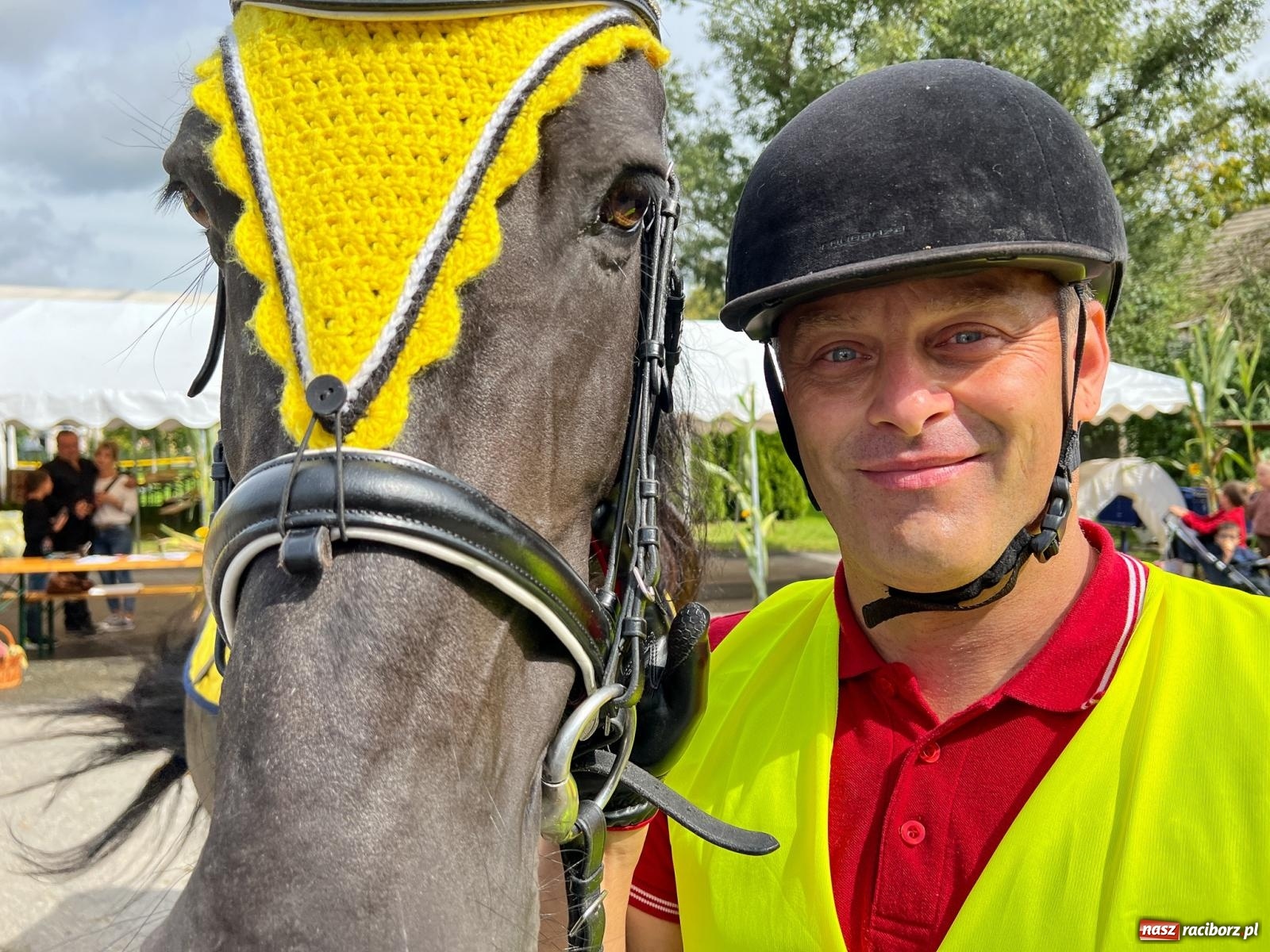 Zdjęcie w galerii na portalu naszraciborz.pl: II Rajtowanie szlakiem kurierów w Gamowie [FOTO i WIDEO] wiadomości z regionu