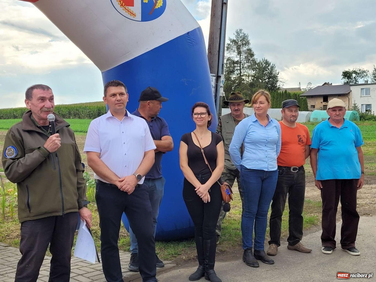 Zdjęcie w galerii na portalu naszraciborz.pl: II Rajtowanie szlakiem kurierów w Gamowie [FOTO i WIDEO] wiadomości z regionu