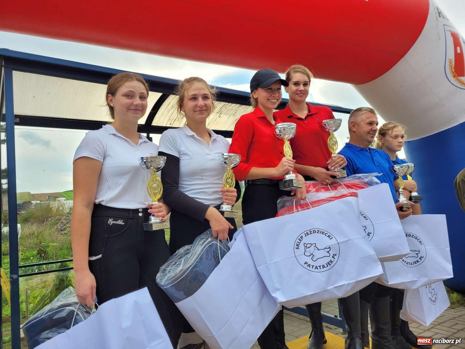 Zdjęcie w galerii na portalu naszraciborz.pl: II Rajtowanie szlakiem kurierów w Gamowie [FOTO i WIDEO] wiadomości z regionu