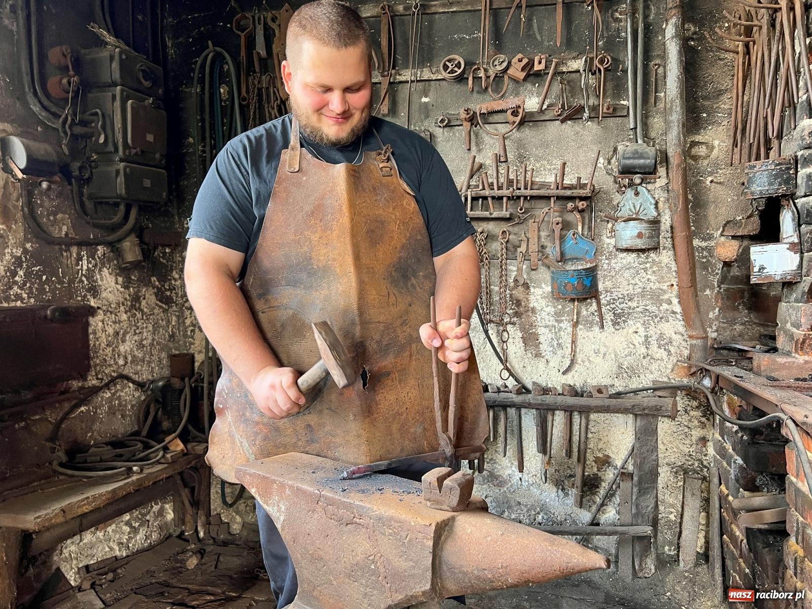 Zdjęcie w galerii na portalu naszraciborz.pl: Spotkania z historią - w starej kuźni w Gamowie [FOTO i WIDEO] wiadomości z regionu