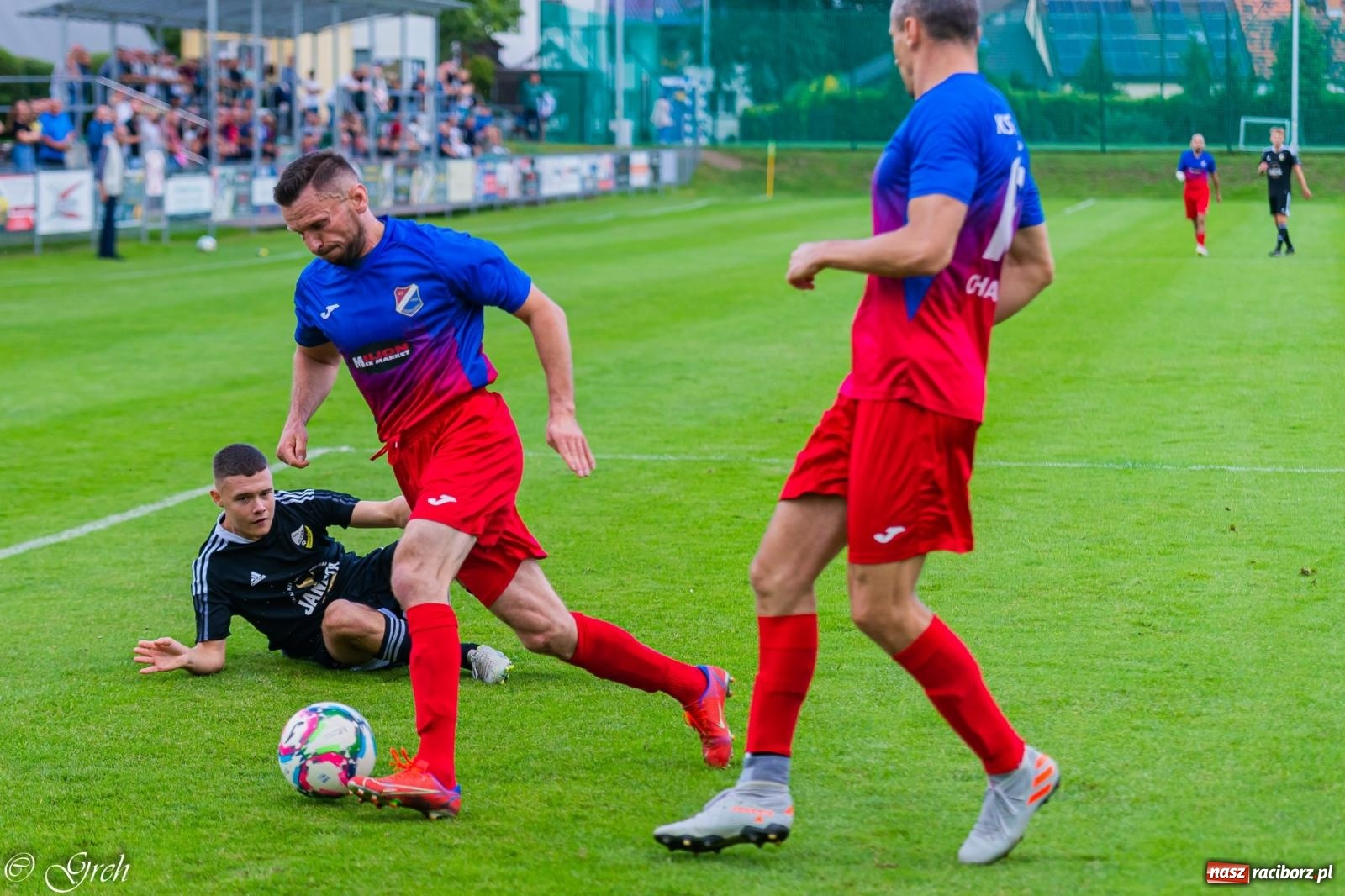 Zdjęcie w galerii na portalu naszraciborz.pl: Kolejarz Chałupki pierwszym pogromcą Silesii Lubomia [FOTO] wiadomości z regionu