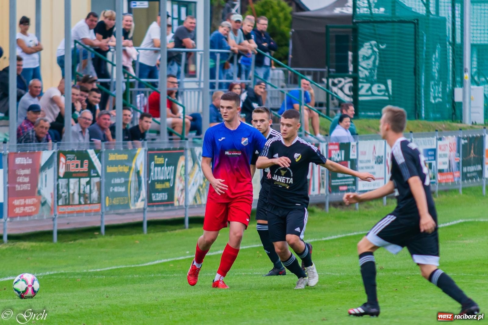 Zdjęcie w galerii na portalu naszraciborz.pl: Kolejarz Chałupki pierwszym pogromcą Silesii Lubomia [FOTO] wiadomości z regionu