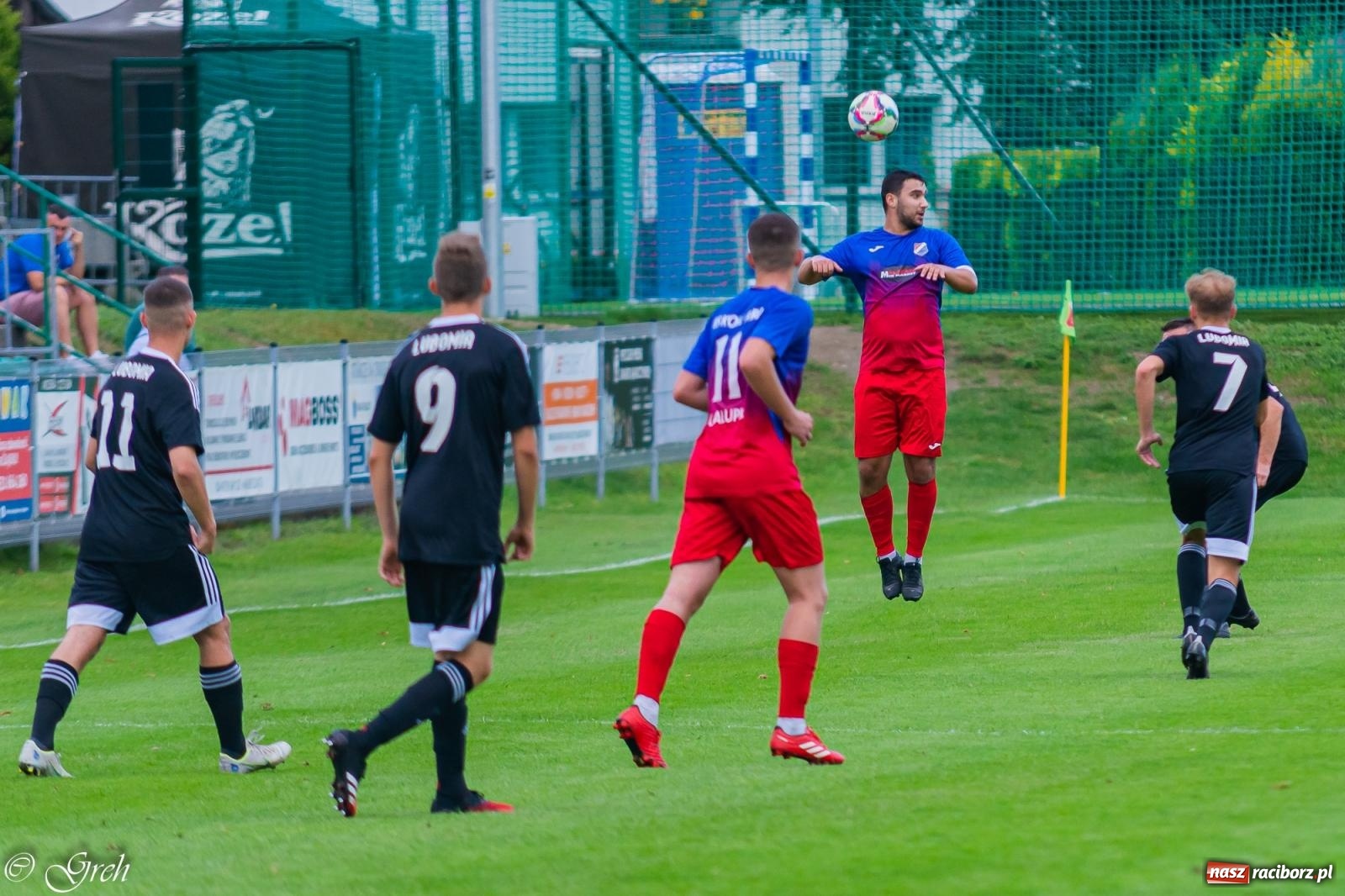 Zdjęcie w galerii na portalu naszraciborz.pl: Kolejarz Chałupki pierwszym pogromcą Silesii Lubomia [FOTO] wiadomości z regionu