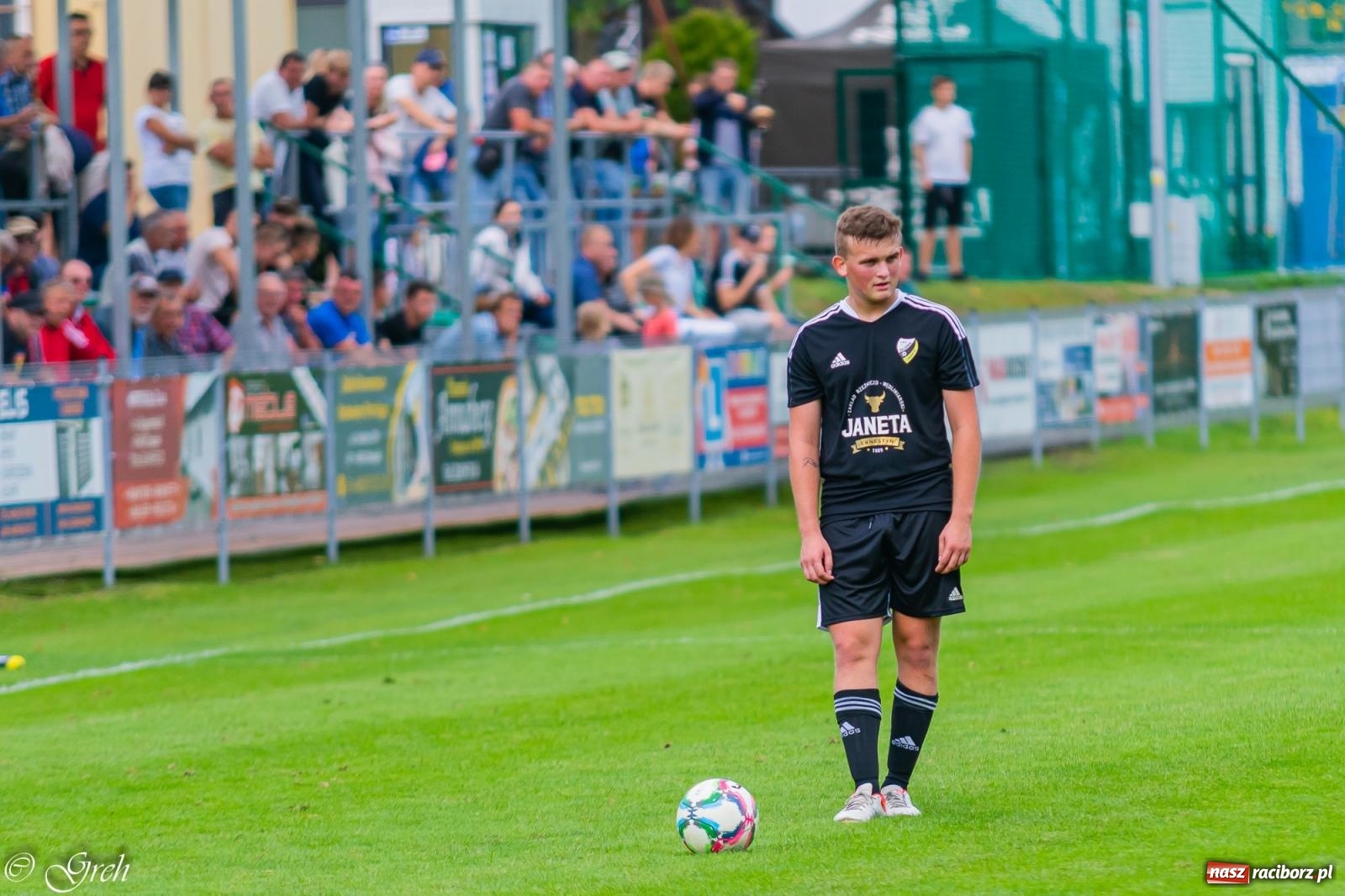 Zdjęcie w galerii na portalu naszraciborz.pl: Kolejarz Chałupki pierwszym pogromcą Silesii Lubomia [FOTO] wiadomości z regionu