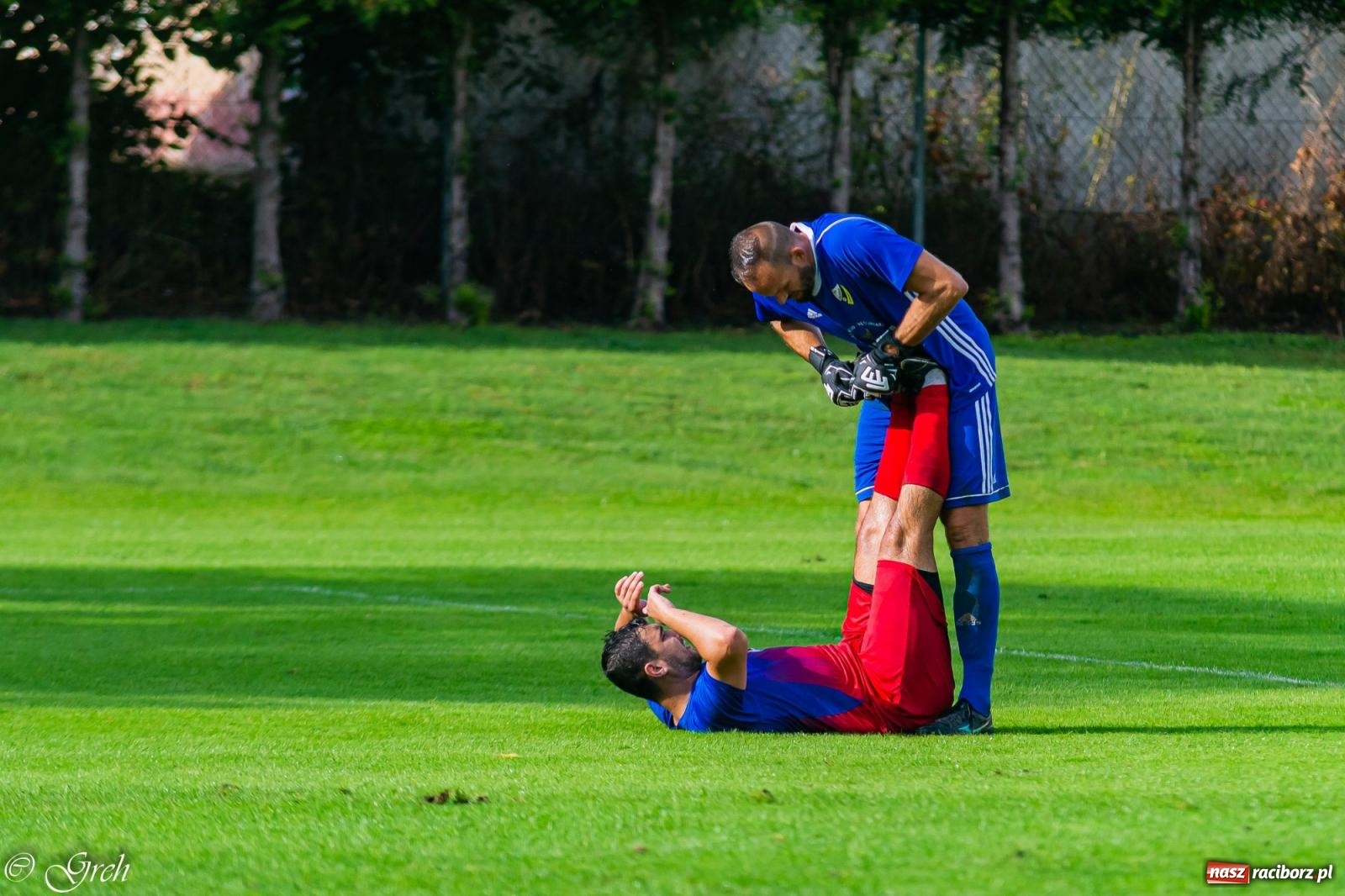 Zdjęcie w galerii na portalu naszraciborz.pl: Kolejarz Chałupki pierwszym pogromcą Silesii Lubomia [FOTO] wiadomości z regionu