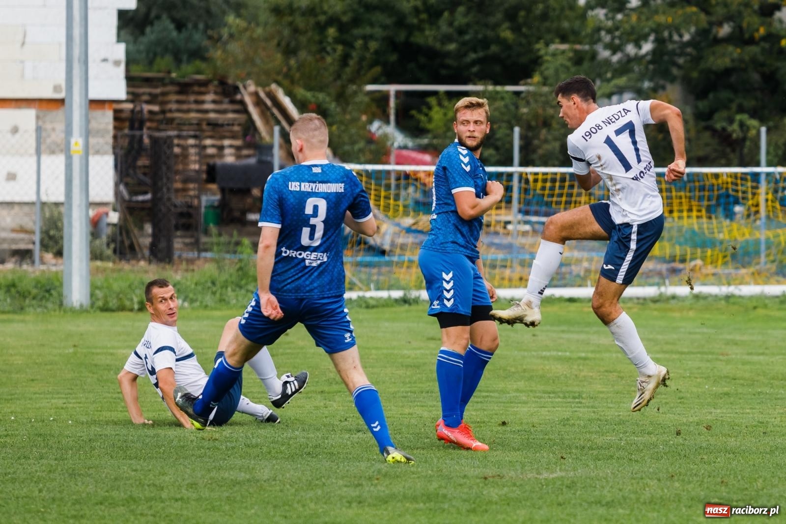 Zdjęcie w galerii na portalu naszraciborz.pl: Nędza uratowała remis w Krzyżanowicach [FOTO] wiadomości z regionu