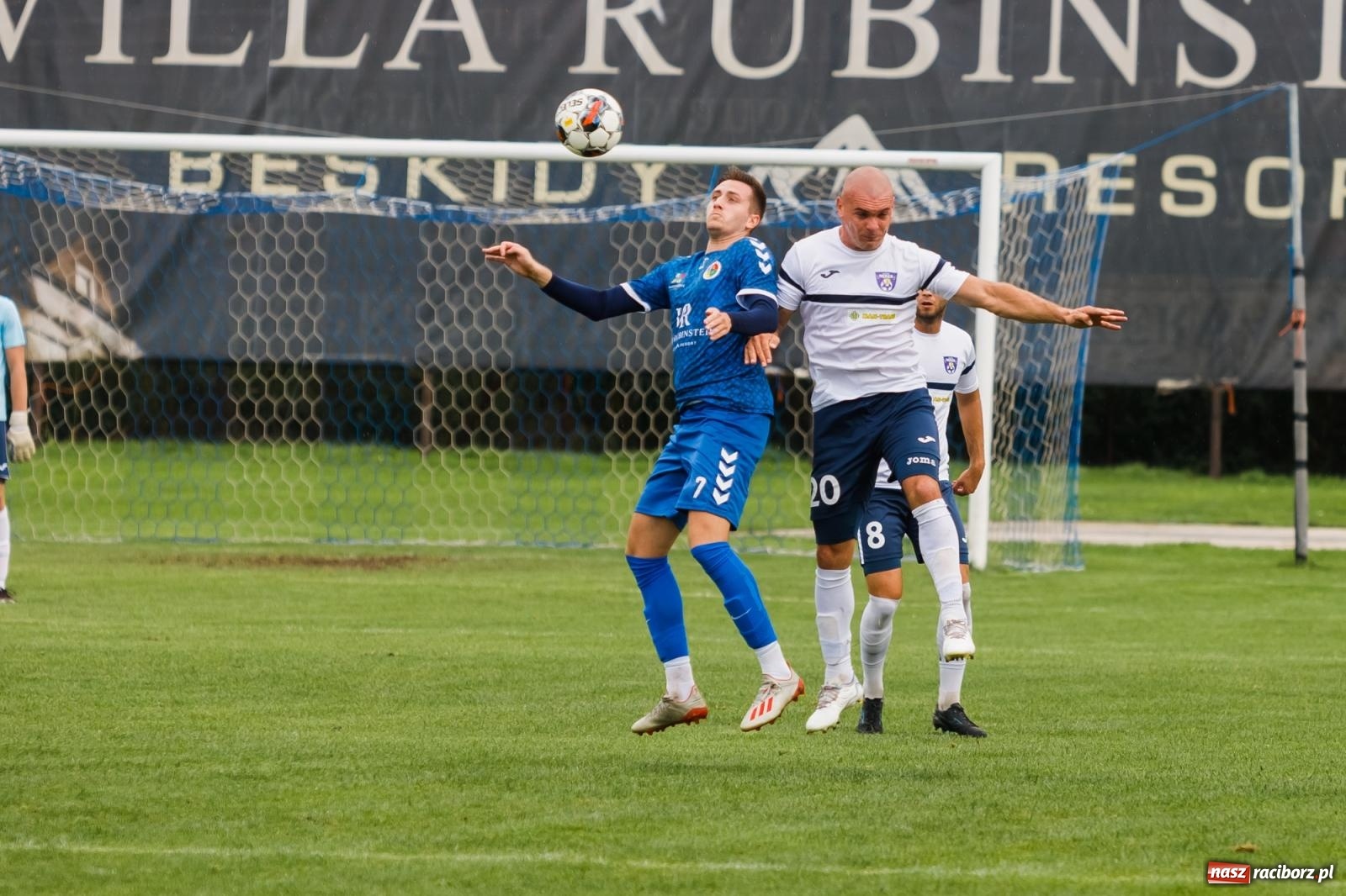 Zdjęcie w galerii na portalu naszraciborz.pl: Nędza uratowała remis w Krzyżanowicach [FOTO] wiadomości z regionu