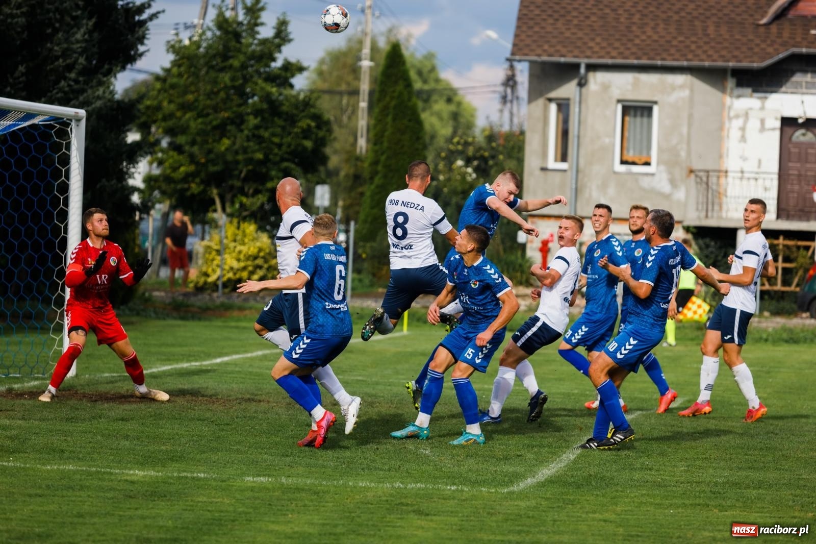 Zdjęcie w galerii na portalu naszraciborz.pl: Nędza uratowała remis w Krzyżanowicach [FOTO] wiadomości z regionu