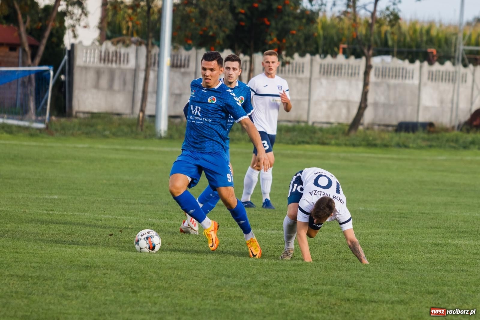 Zdjęcie w galerii na portalu naszraciborz.pl: Nędza uratowała remis w Krzyżanowicach [FOTO] wiadomości z regionu