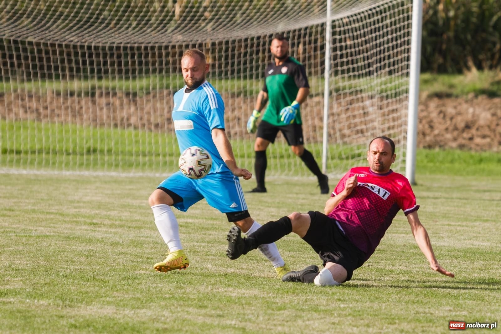 Zdjęcie w galerii na portalu naszraciborz.pl: Bojanów rozgromił rezerwy Krzyżanowic [FOTO] wiadomości z regionu