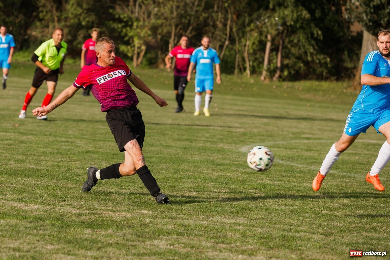 Zdjęcie w galerii na portalu naszraciborz.pl: Bojanów rozgromił rezerwy Krzyżanowic [FOTO] wiadomości z regionu