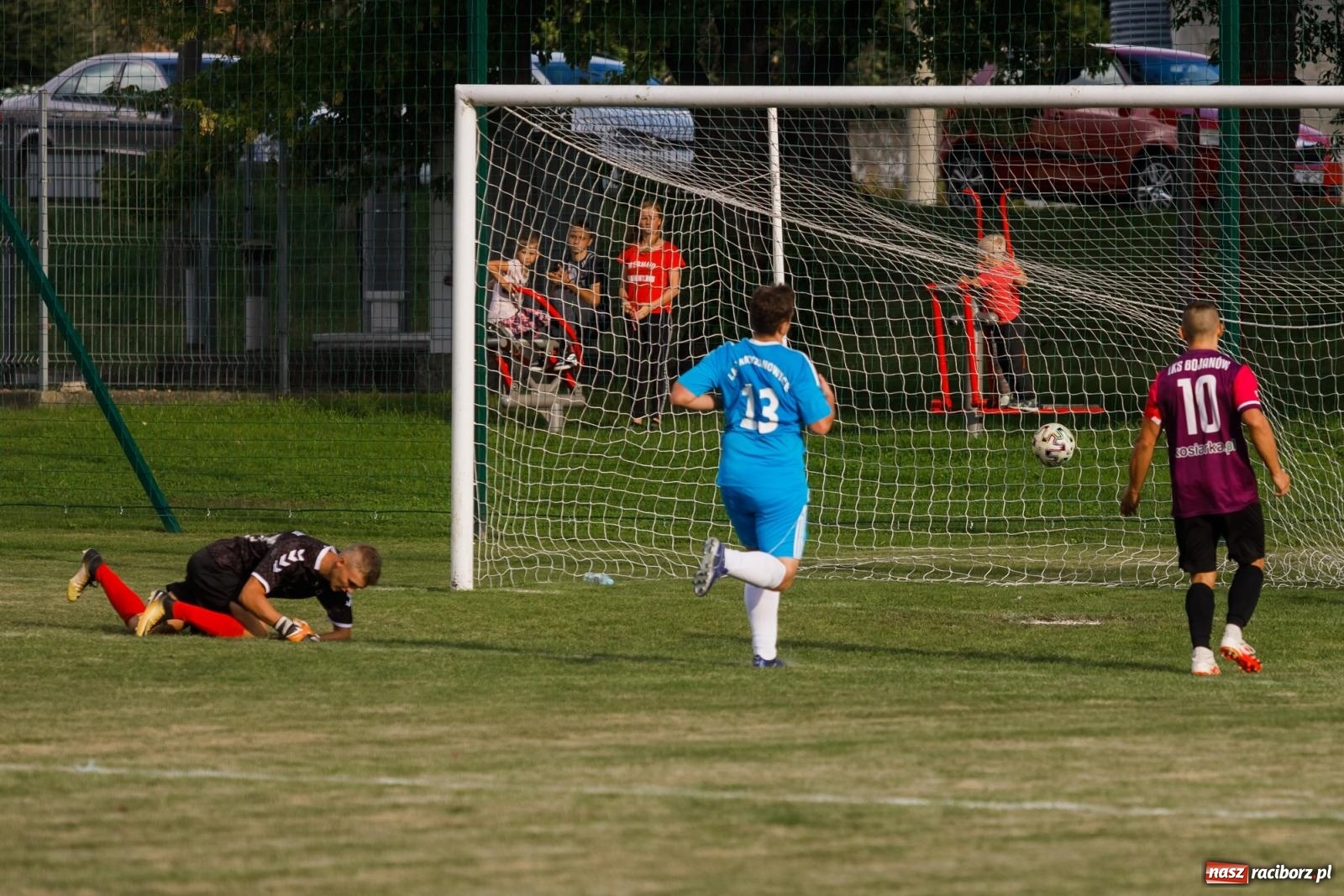 Zdjęcie w galerii na portalu naszraciborz.pl: Bojanów rozgromił rezerwy Krzyżanowic [FOTO] wiadomości z regionu