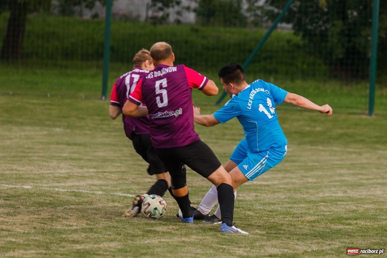 Zdjęcie w galerii na portalu naszraciborz.pl: Bojanów rozgromił rezerwy Krzyżanowic [FOTO] wiadomości z regionu