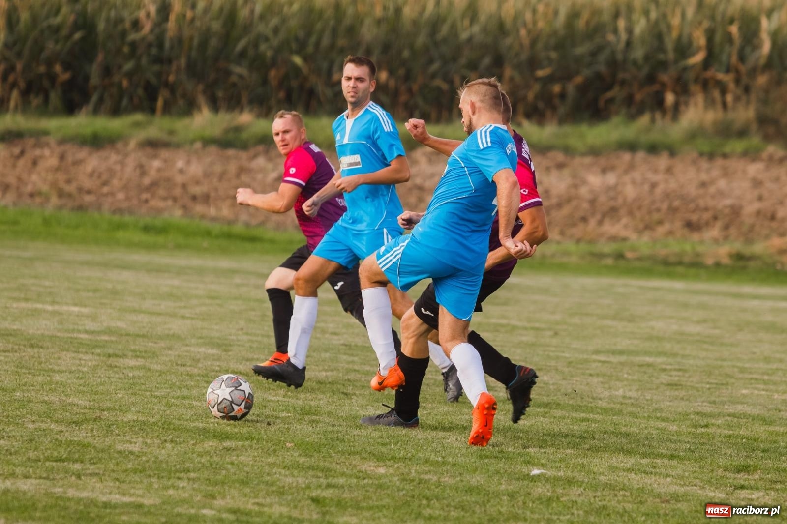 Zdjęcie w galerii na portalu naszraciborz.pl: Bojanów rozgromił rezerwy Krzyżanowic [FOTO] wiadomości z regionu