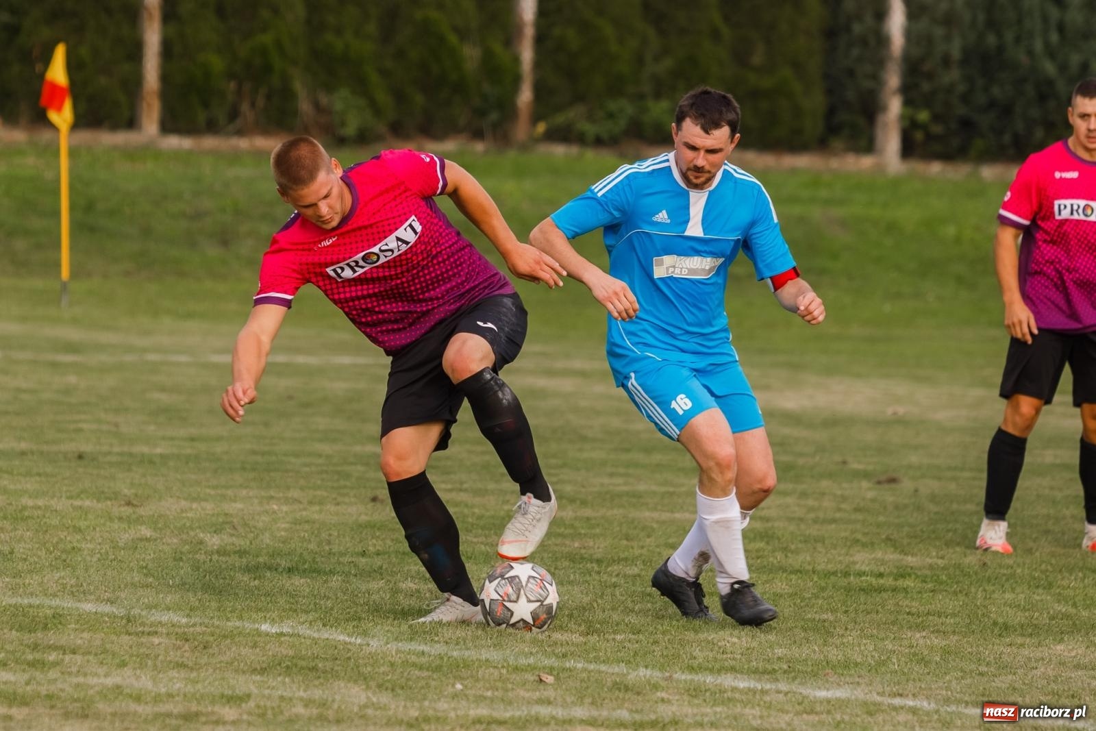 Zdjęcie w galerii na portalu naszraciborz.pl: Bojanów rozgromił rezerwy Krzyżanowic [FOTO] wiadomości z regionu