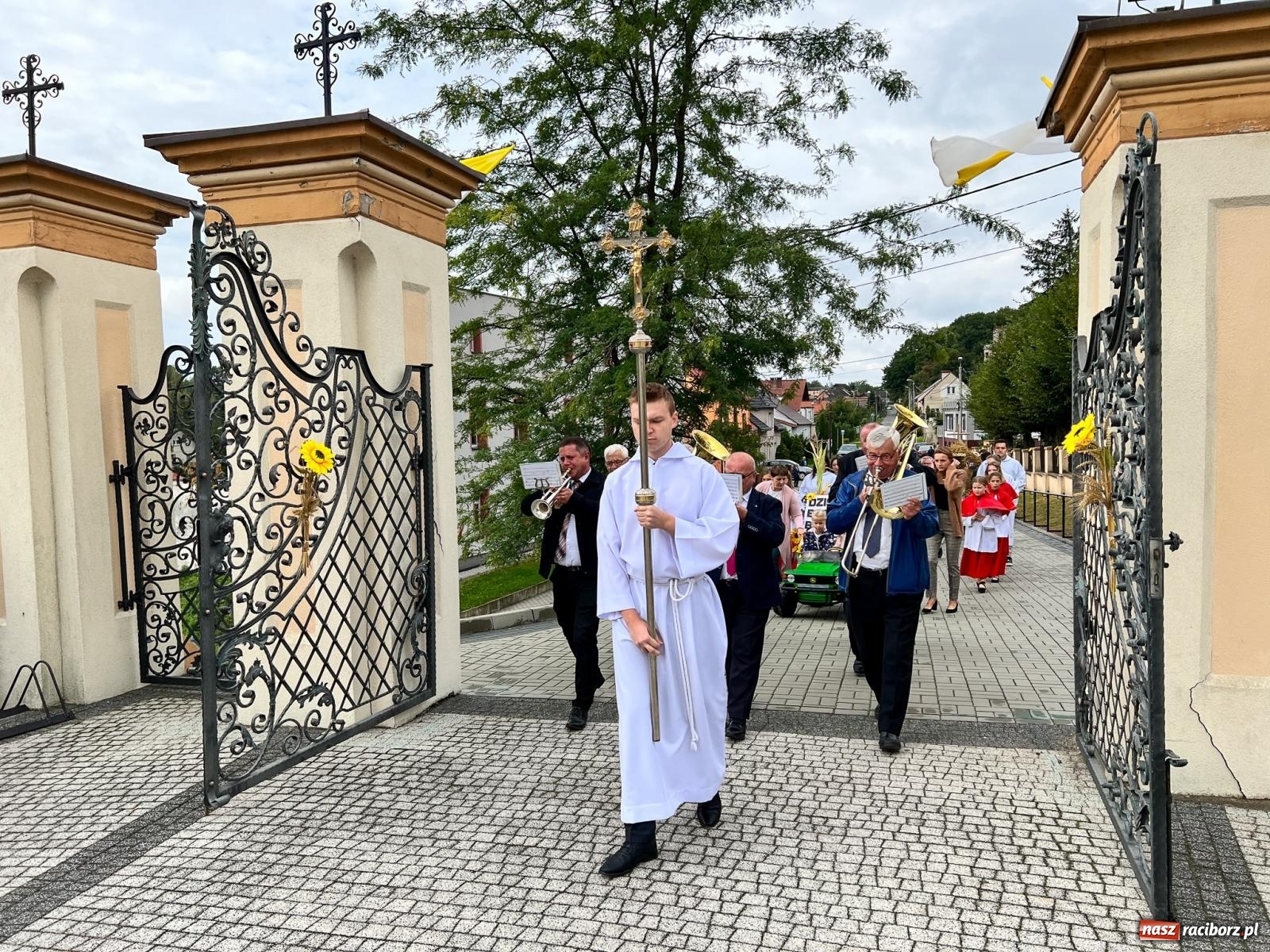 Zdjęcie w galerii na portalu naszraciborz.pl: Dożynki 2022. Sławików dziękuje za plony [FOTO i WIDEO] wiadomości z regionu