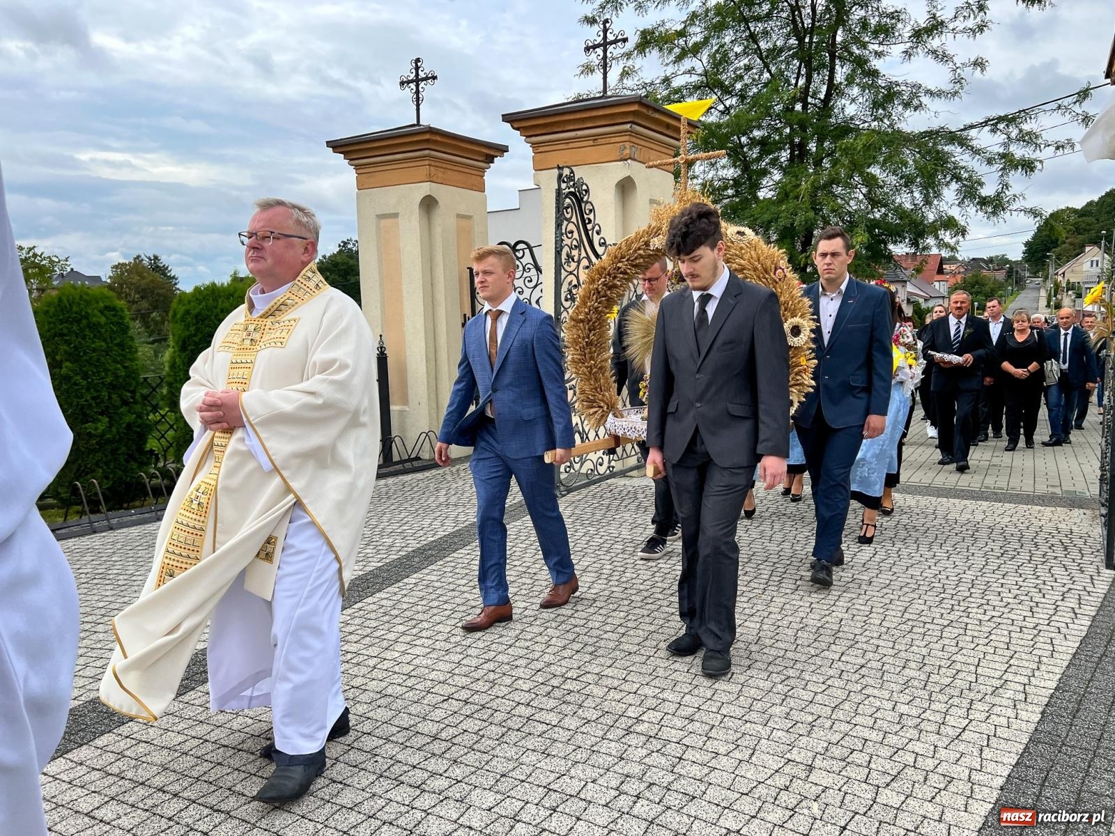 Zdjęcie w galerii na portalu naszraciborz.pl: Dożynki 2022. Sławików dziękuje za plony [FOTO i WIDEO] wiadomości z regionu
