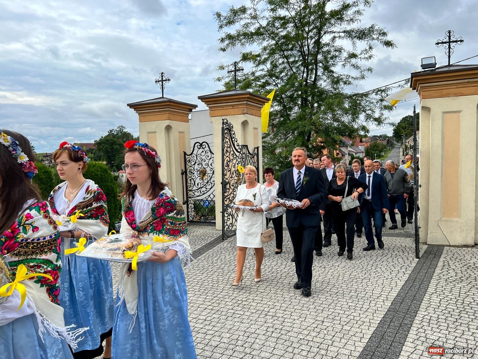 Zdjęcie w galerii na portalu naszraciborz.pl: Dożynki 2022. Sławików dziękuje za plony [FOTO i WIDEO] wiadomości z regionu
