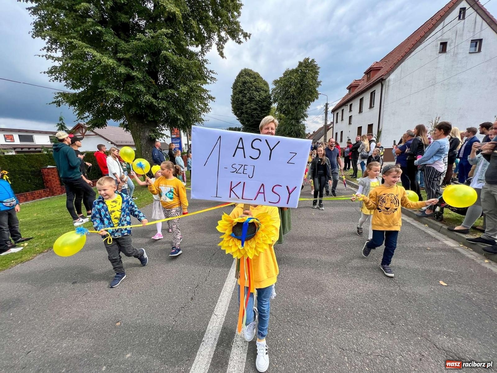 Zdjęcie w galerii na portalu naszraciborz.pl: Dożynki gminy Krzyżanowice w Chałupkach [FOTO i WIDEO] wiadomości z regionu