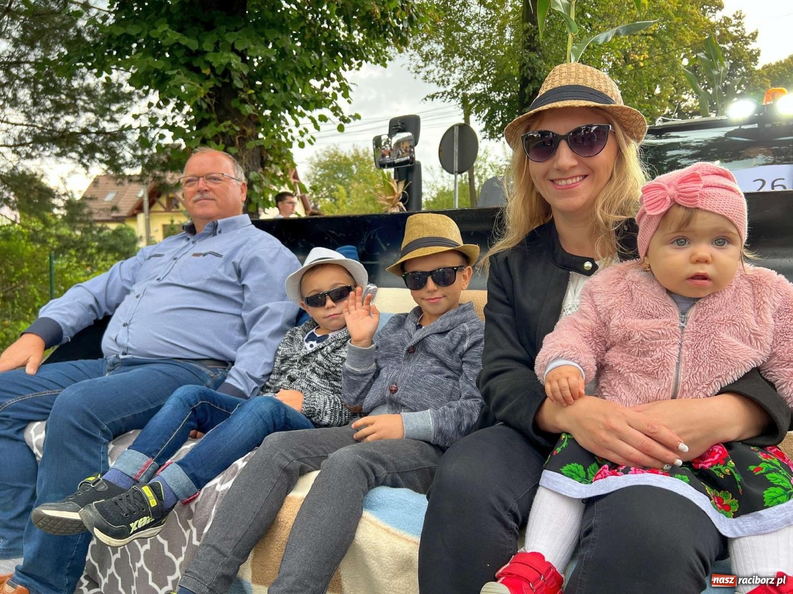 Zdjęcie w galerii na portalu naszraciborz.pl: Dożynki gminy Krzyżanowice w Chałupkach [FOTO i WIDEO] wiadomości z regionu