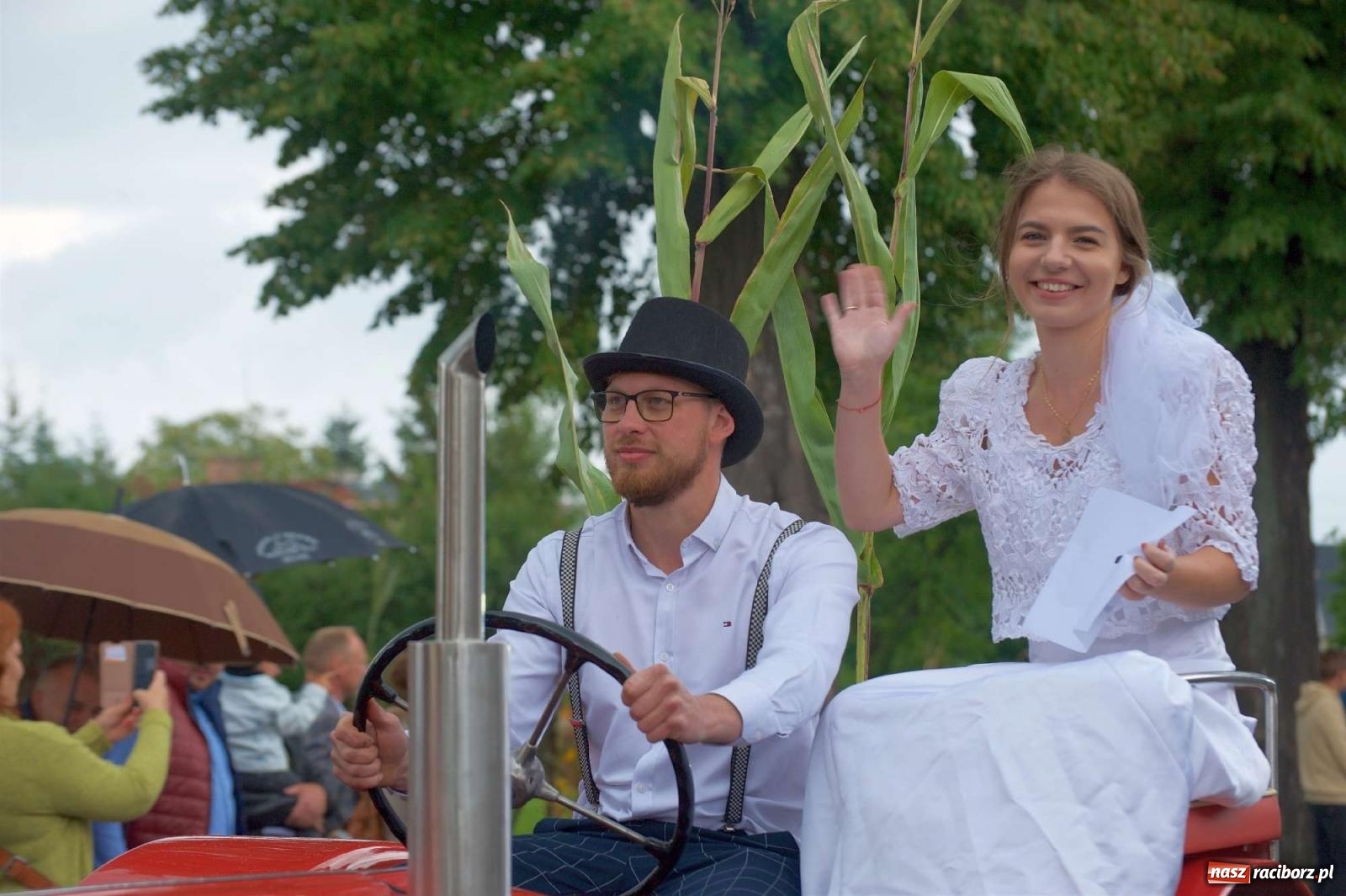 Zdjęcie w galerii na portalu naszraciborz.pl: Dożynki gminy Krzyżanowice w Chałupkach [FOTO i WIDEO] wiadomości z regionu