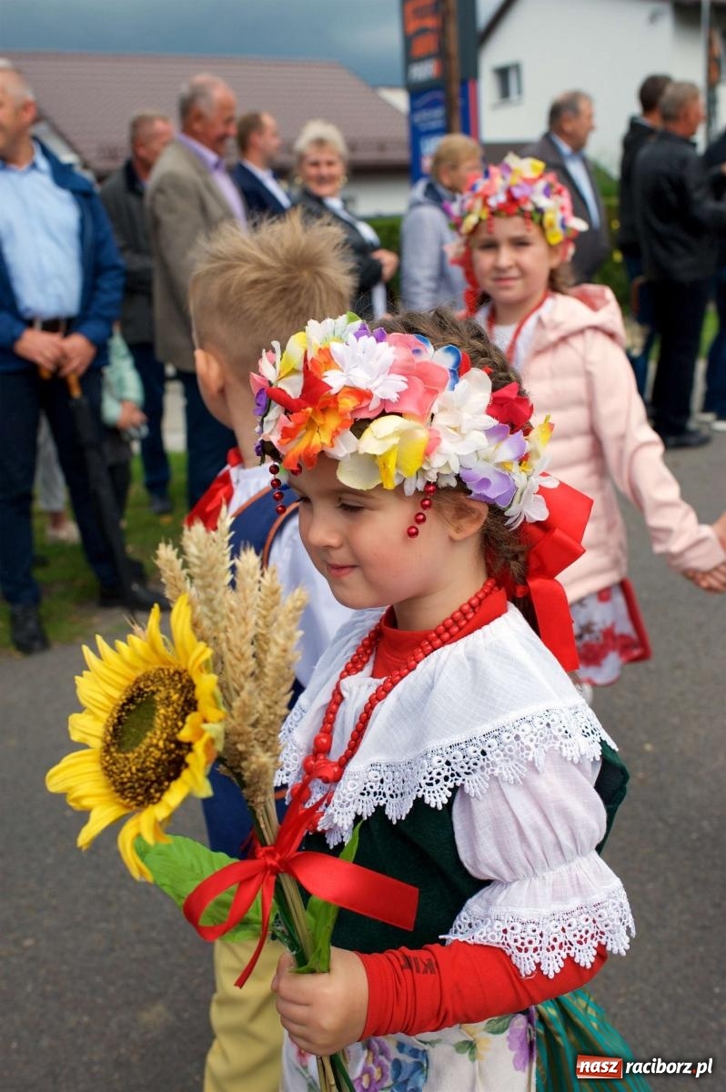 Zdjęcie w galerii na portalu naszraciborz.pl: Dożynki gminy Krzyżanowice w Chałupkach [FOTO i WIDEO] wiadomości z regionu