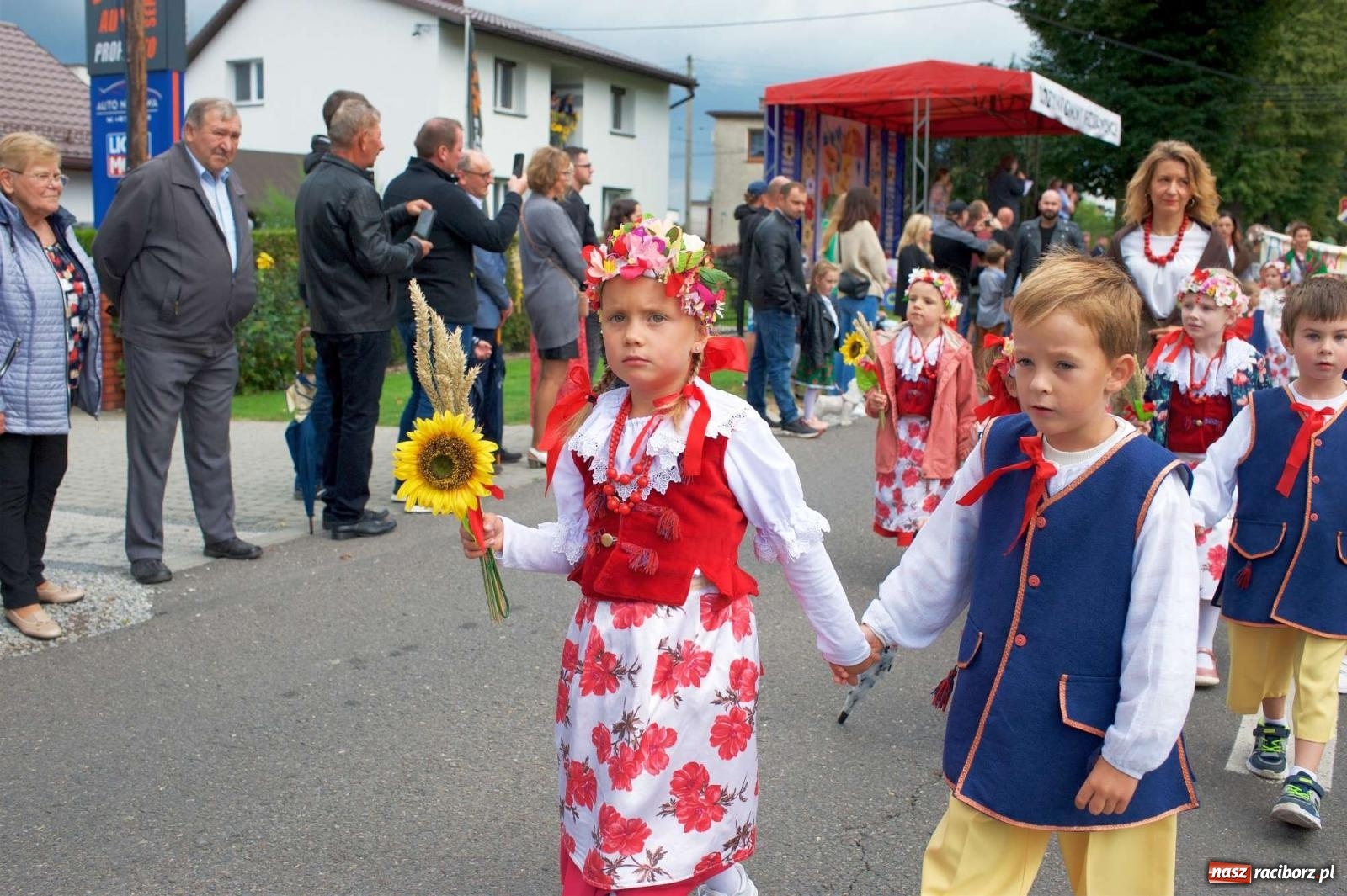 Zdjęcie w galerii na portalu naszraciborz.pl: Dożynki gminy Krzyżanowice w Chałupkach [FOTO i WIDEO] wiadomości z regionu