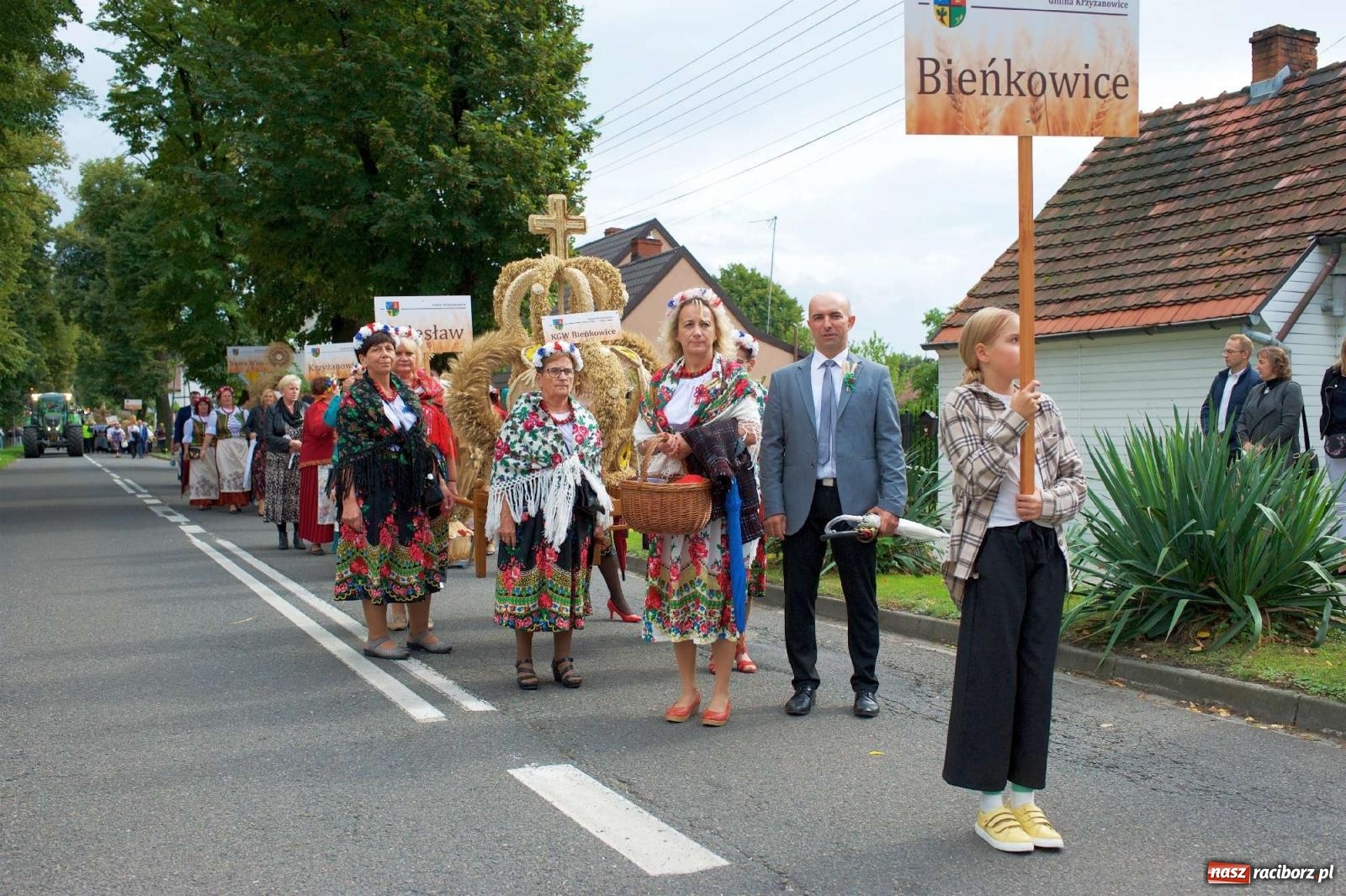 Zdjęcie w galerii na portalu naszraciborz.pl: Dożynki gminy Krzyżanowice w Chałupkach [FOTO i WIDEO] wiadomości z regionu