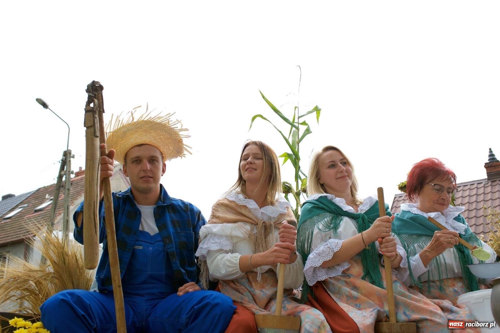 Zdjęcie w galerii na portalu naszraciborz.pl: Dożynki gminy Krzyżanowice w Chałupkach [FOTO i WIDEO] wiadomości z regionu