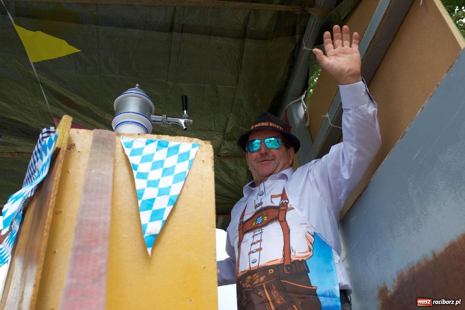 Zdjęcie w galerii na portalu naszraciborz.pl: Dożynki gminy Krzyżanowice w Chałupkach [FOTO i WIDEO] wiadomości z regionu