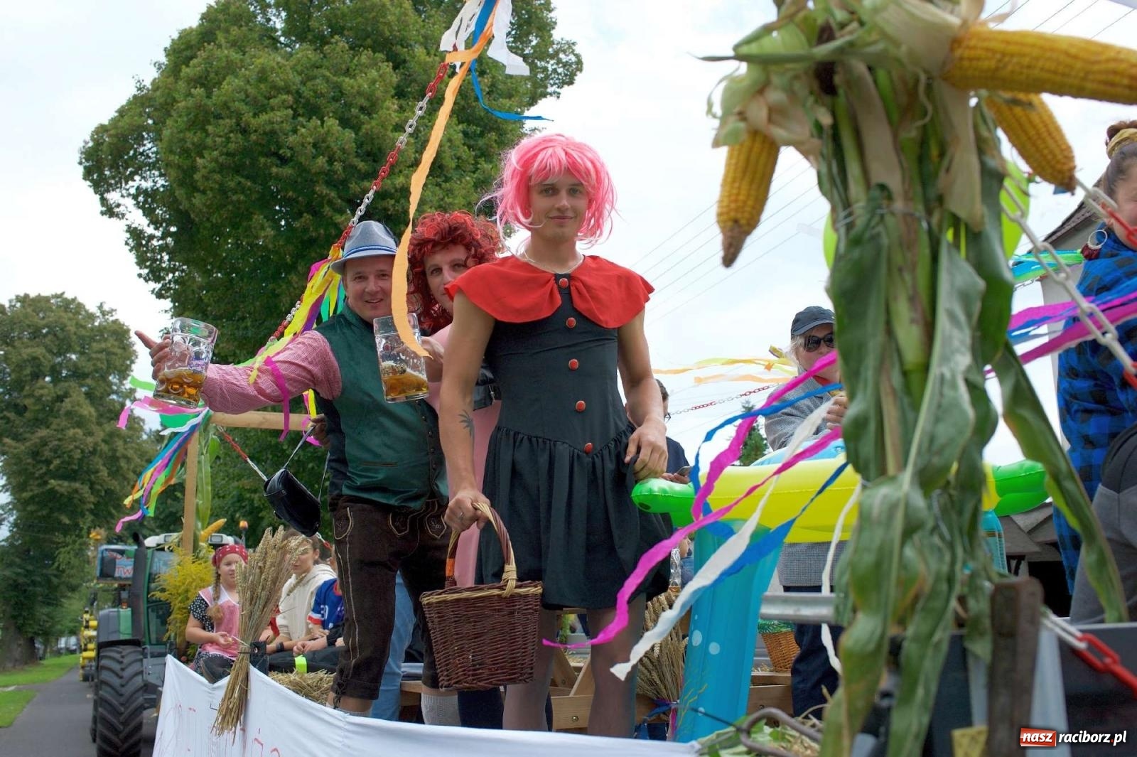 Zdjęcie w galerii na portalu naszraciborz.pl: Dożynki gminy Krzyżanowice w Chałupkach [FOTO i WIDEO] wiadomości z regionu