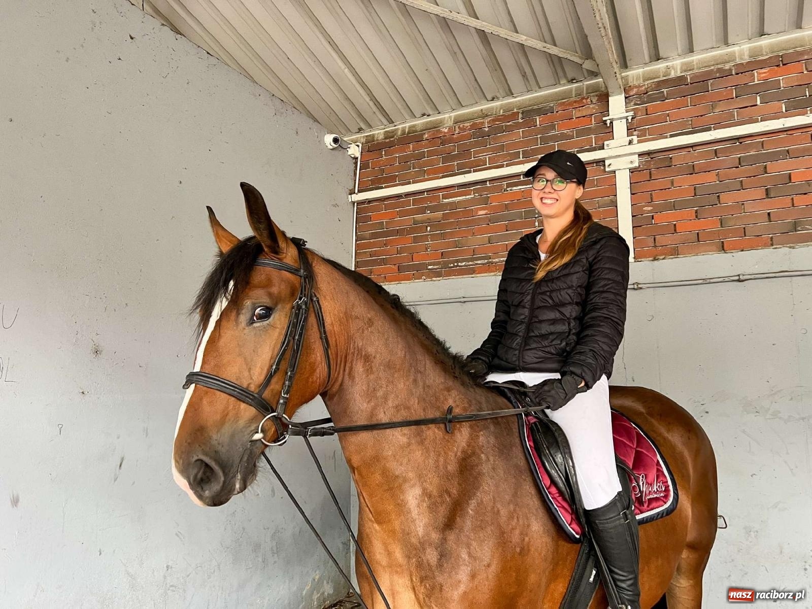 Zdjęcie w galerii na portalu naszraciborz.pl: W Pietrowicach Wielkich na korowód lunął deszcz, ale odczekali i ruszyli [FOTO i WIDEO] wiadomości z regionu