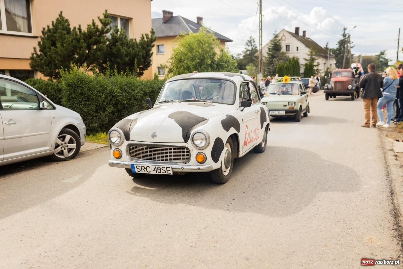 Zdjęcie w galerii na portalu naszraciborz.pl: Korowód starych maszyn rolniczych w Gamowie [FOTO i WIDEO] wiadomości z regionu